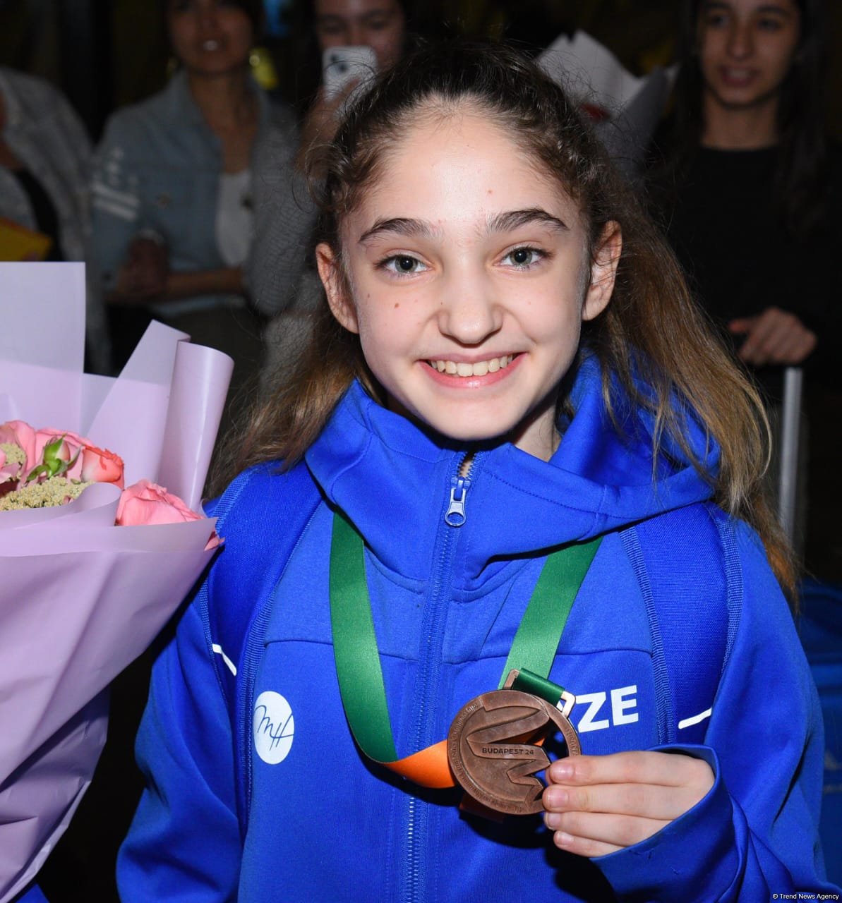 Avropa çempionatında uğurlu çıxış edən Azərbaycan gimnastları Vətənə dönüblər (FOTO)