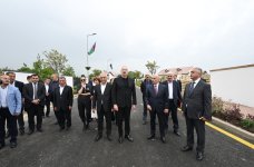 Prezident İlham Əliyev və Birinci xanım Mehriban Əliyeva Xocalı şəhərinə köçən sakinlərlə görüşüblər (FOTO/VİDEO) (YENİLƏNİB)