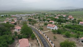 Prezident İlham Əliyev və Birinci xanım Mehriban Əliyeva Xocalı şəhərinə köçən sakinlərlə görüşüblər (FOTO/VİDEO) (YENİLƏNİB)