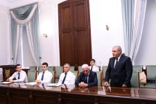 Yaş həddinə görə Baş Prokurorluğun 2 yüksək vəzifəli əməkdaşının qulluq keçmələrinə xitam verilib (FOTO)