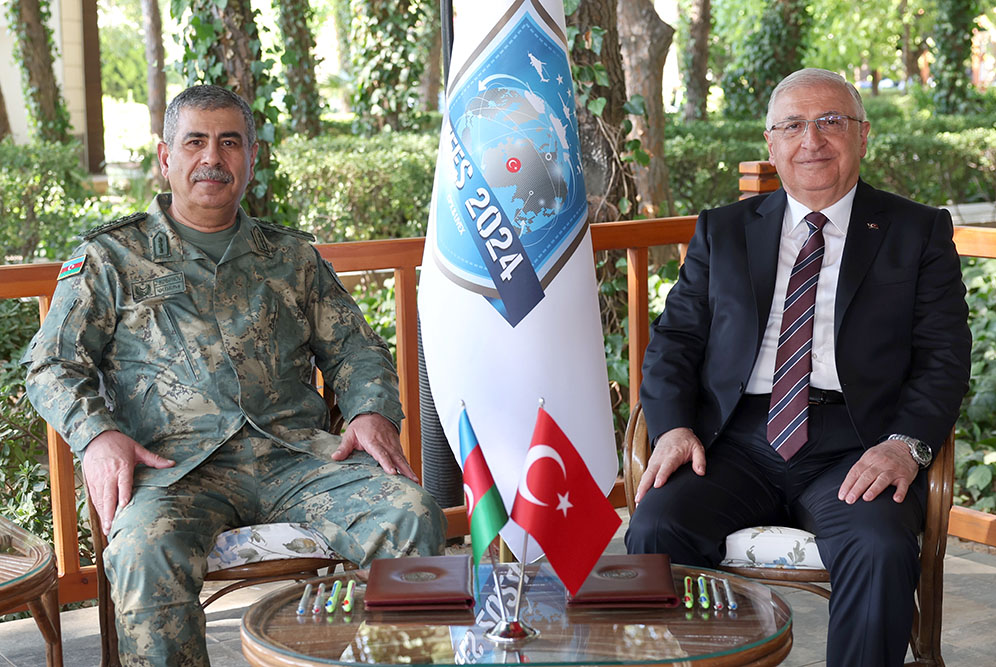 Zakir Həsənov türkiyəli həmkarı ilə görüşüb (FOTO)
