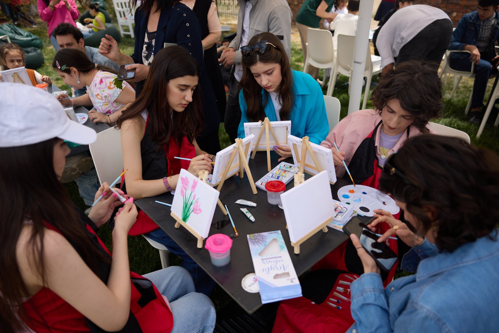 Bakıda “Force of Love” yaz festivalı keçirilib (FOTO)