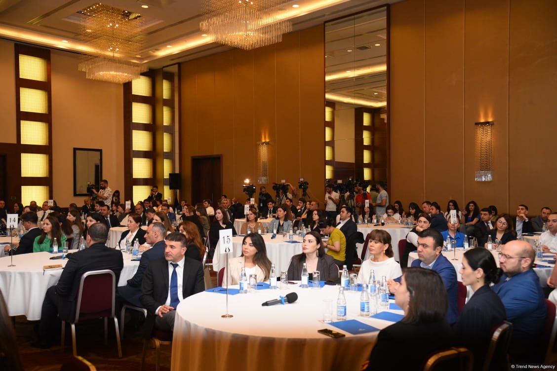“Təlim və inkişaf sistemində müasir çağırışlar” mövzusunda forum keçirilib (FOTO)