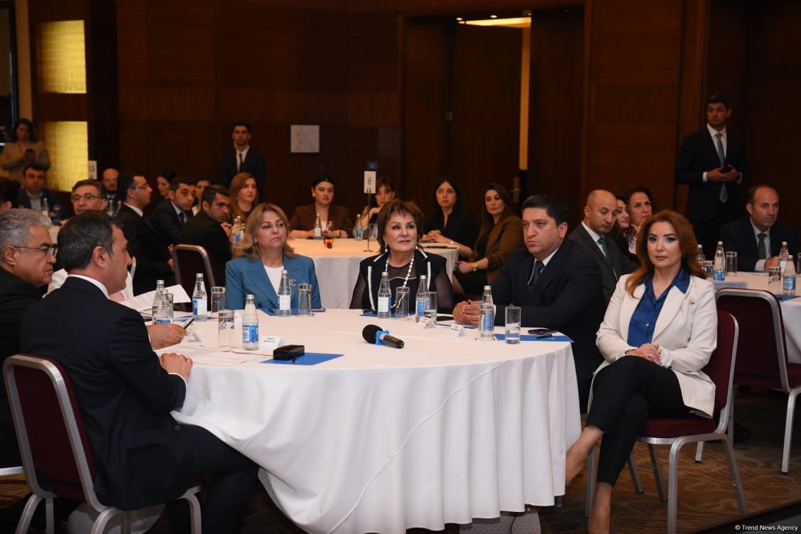 “Təlim və inkişaf sistemində müasir çağırışlar” mövzusunda forum keçirilib (FOTO)