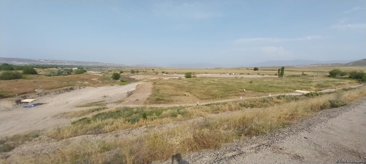 Beynəlxalq konfrans iştirakçıları Zəngilanda minatəmizləmə prosesini izləyiblər (FOTO)