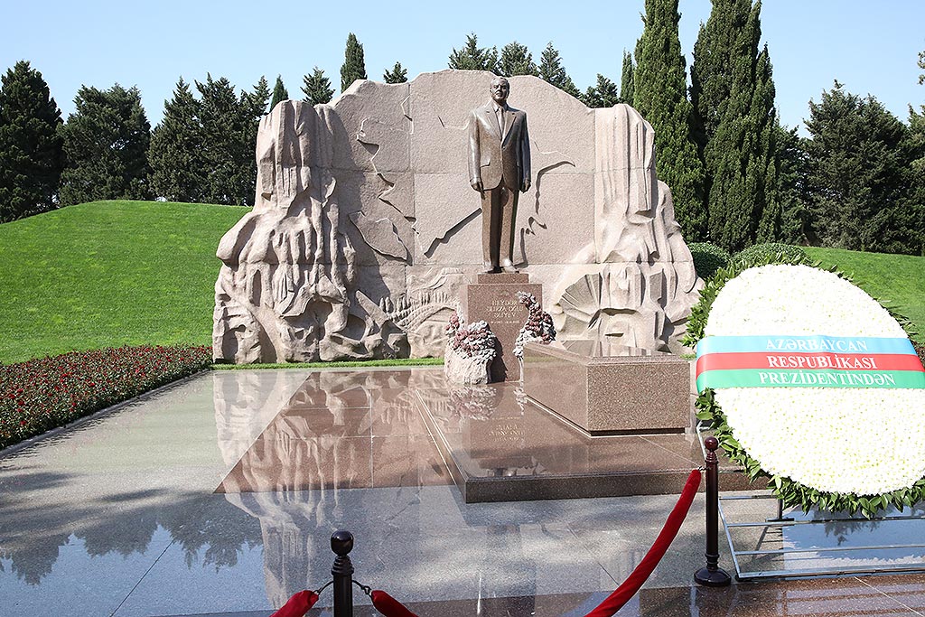 ATİAHİ RK-nın XVIII hesabat-seçki konfransı keçirilib (FOTO)