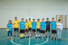 Yelo Bank ilə Autizm Futbol klubu arasında dostluq oyunu baş tutub (FOTO)