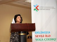 “Ana dilimiz və təhsil” layihəsi çərçivəsində 132-134 nömrəli Təhsil Kompleksində tədbir keçirilib (FOTO)