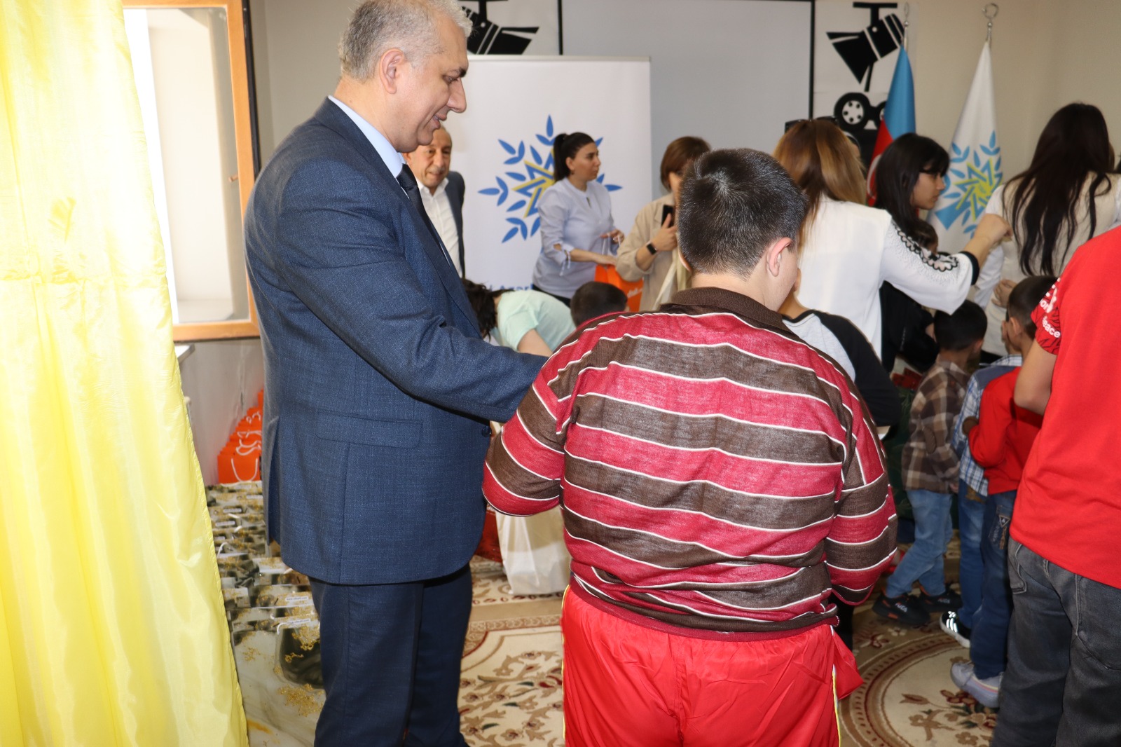 Xətai rayonunda 3 saylı uşaq evində Uşaqların Beynəlxalq Müdafiəsi Günü qeyd edilib