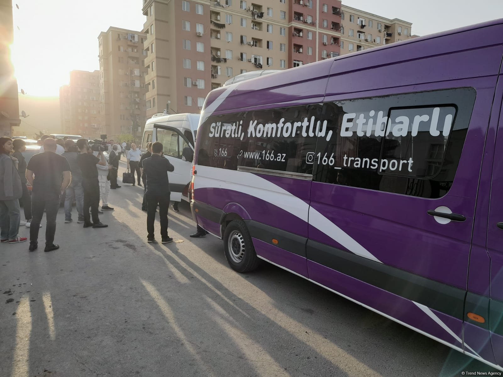 Laçın şəhərinə növbəti köç karvanı yola salınıb (FOTO)