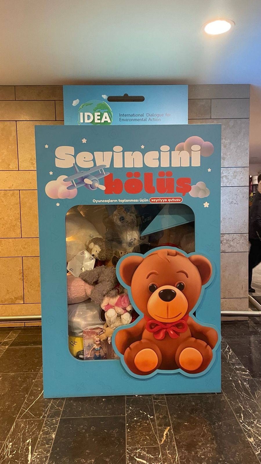 IDEA “Sevincini bölüş” kampaniyası çərçivəsində uşaqlar üçün növbəti aksiya keçirib (FOTO)