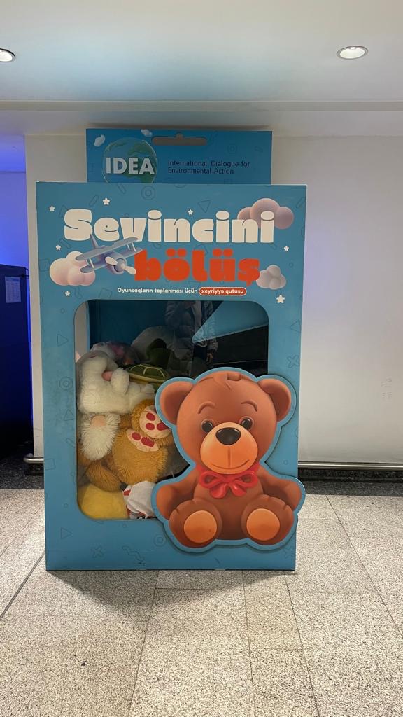 IDEA “Sevincini bölüş” kampaniyası çərçivəsində uşaqlar üçün növbəti aksiya keçirib (FOTO)