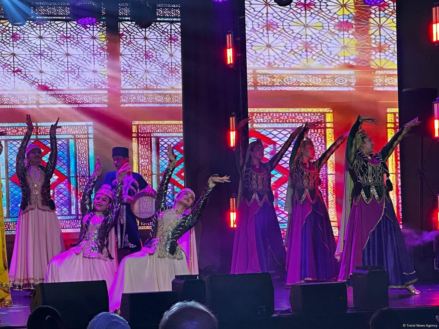 Şuşada beynəlxalq uşaq yaradıcılıq festivalı keçirilib (FOTO) (YENİLƏNİB)