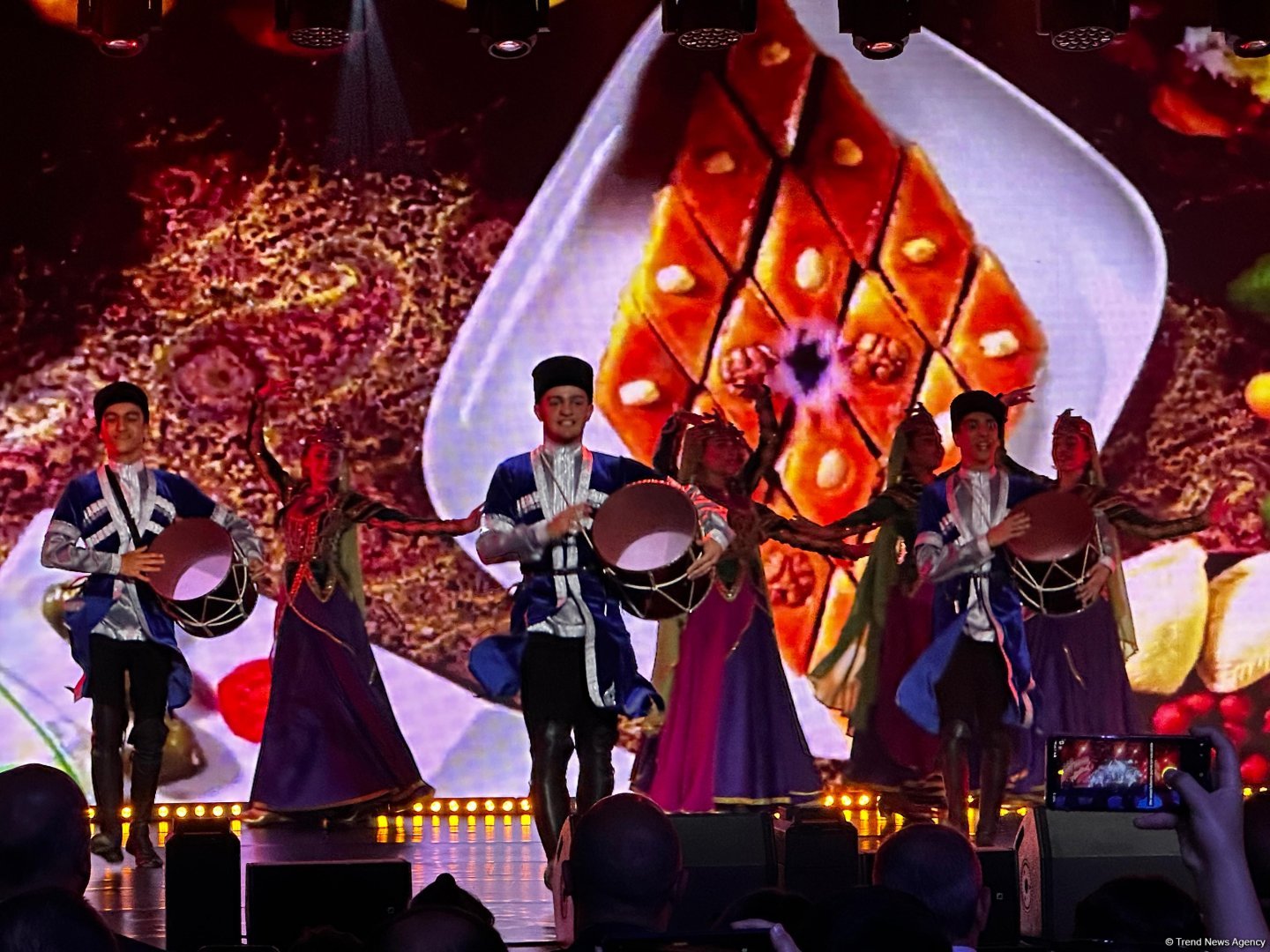 Şuşada beynəlxalq uşaq yaradıcılıq festivalı keçirilib (FOTO) (YENİLƏNİB)