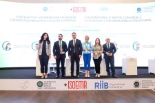 Günay Əsgərova İqtisadiyyat və İdarəetmə Sahəsində Tədqiqatçıların Beynəlxalq Elmi Konfransında PwC-nin dayanıqlı maliyyələşdirmədə xüsusi rolunu vurğuladı (FOTO)