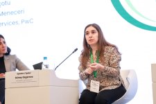 Günay Əsgərova İqtisadiyyat və İdarəetmə Sahəsində Tədqiqatçıların Beynəlxalq Elmi Konfransında PwC-nin dayanıqlı maliyyələşdirmədə xüsusi rolunu vurğuladı (FOTO)