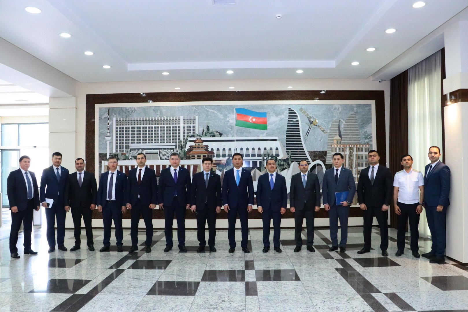 Qazaxıstanın Korrupsiyaya qarşı Mübarizə Agentliyinin nümayəndə heyətinin Azərbaycana səfəri başa çatıb (FOTO)