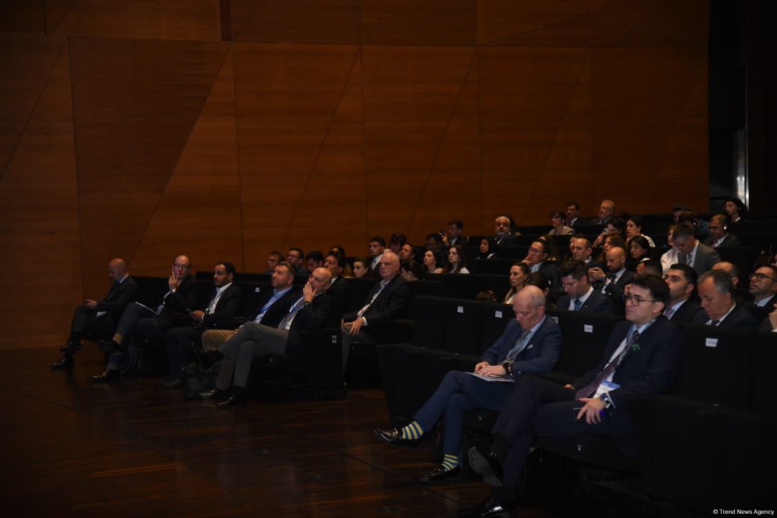 Bakı Enerji Forumu başa çatıb (FOTO) (YENİLƏNİB)