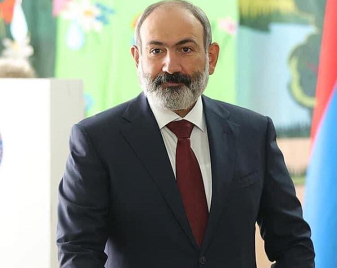 Ermənistan konstitusiyası təhlükəsizliyə təhdidlər yaradır (VİDEOMÜSAHİBƏ)