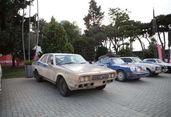 Bakıda ilk dəfə "Peking to Paris Motors Challenge" beynəlxalq yarışı keçirilib (FOTO)