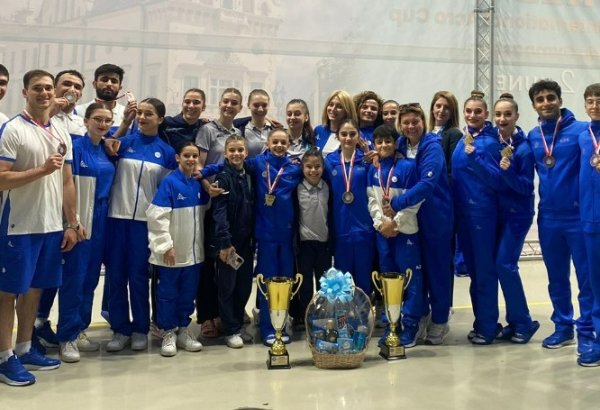 Akrobatlarımız Dünya Kuboku seriyasının qalibi oldular (FOTO)
