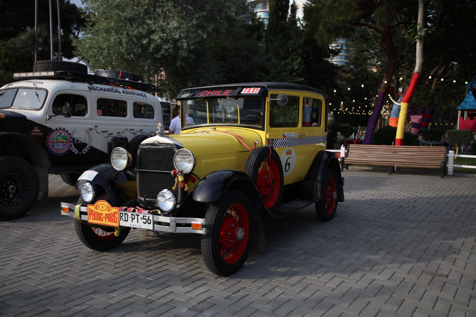 Bakıda ilk dəfə "Peking to Paris Motors Challenge" beynəlxalq yarışı keçirilib (FOTO)