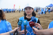 IDEA Şüvəlan çimərliyində təmizlik aksiyası keçirib (FOTO)