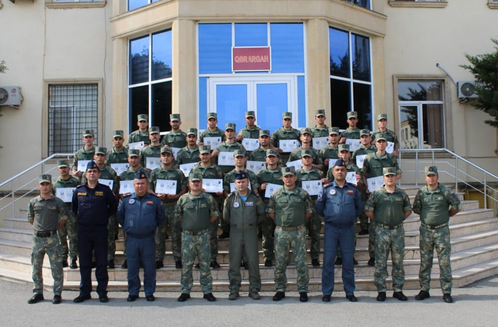 Növbəti “Zabit ixtisas hazırlığı kursu”nun buraxılış mərasimi keçirilib (FOTO)