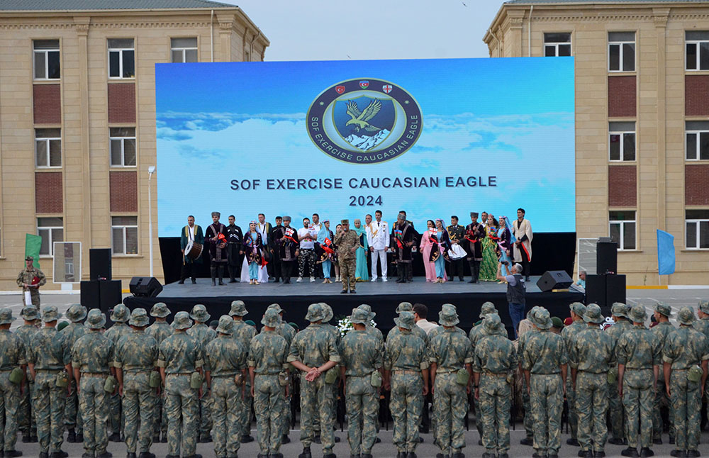 "Qafqaz Qartalı - 2024" təliminin təntənəli bağlanış mərasimi keçirilib (FOTO)