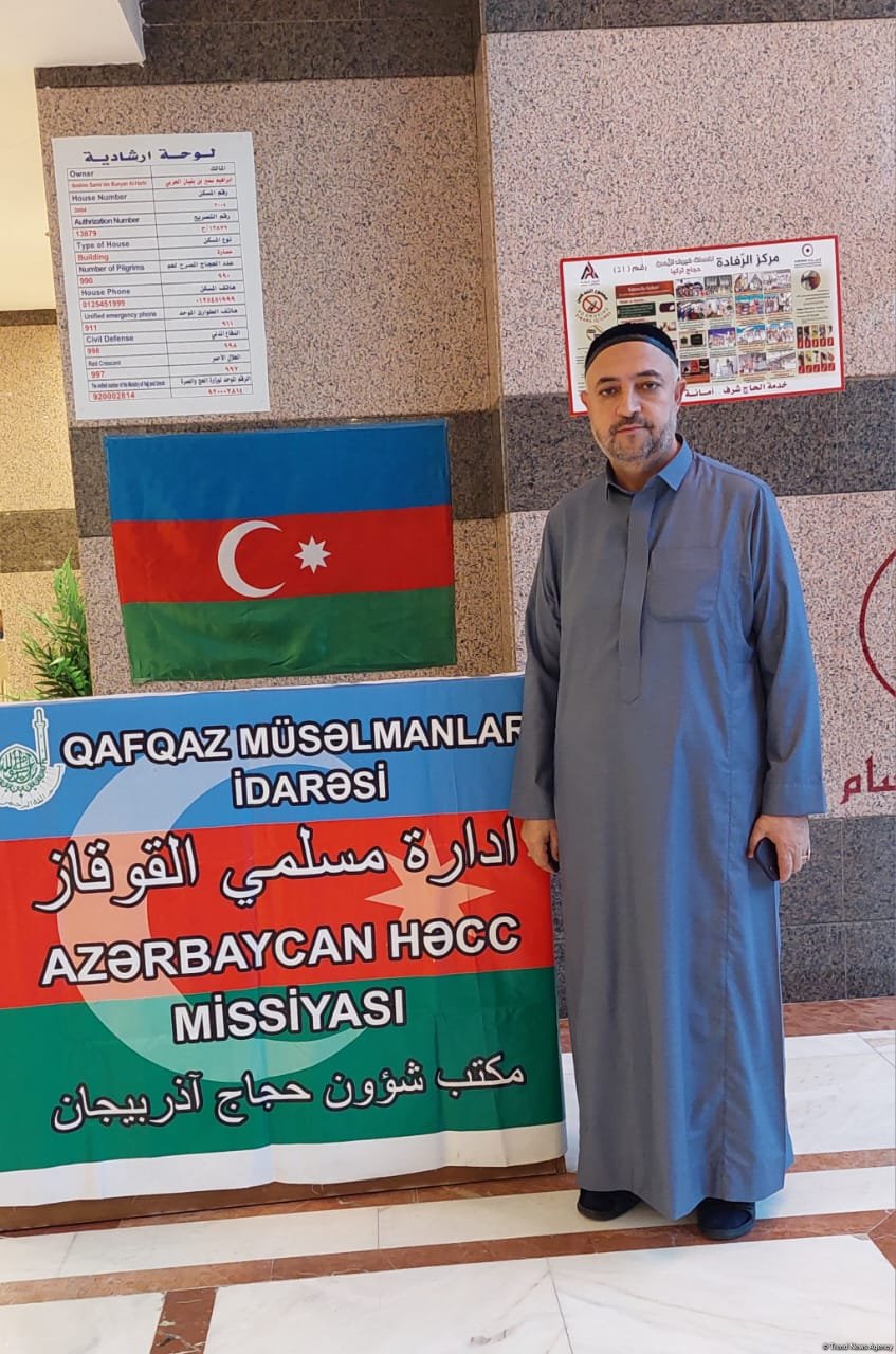 Azərbaycanlı zəvvarlar Həcc ziyarətini yerinə yetirirlər (FOTO)