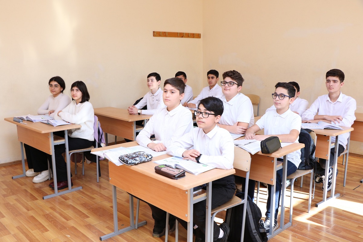 Fizika-riyaziyyat təmayüllü liseyə qəbul imtahanının vaxtı açıqlandı