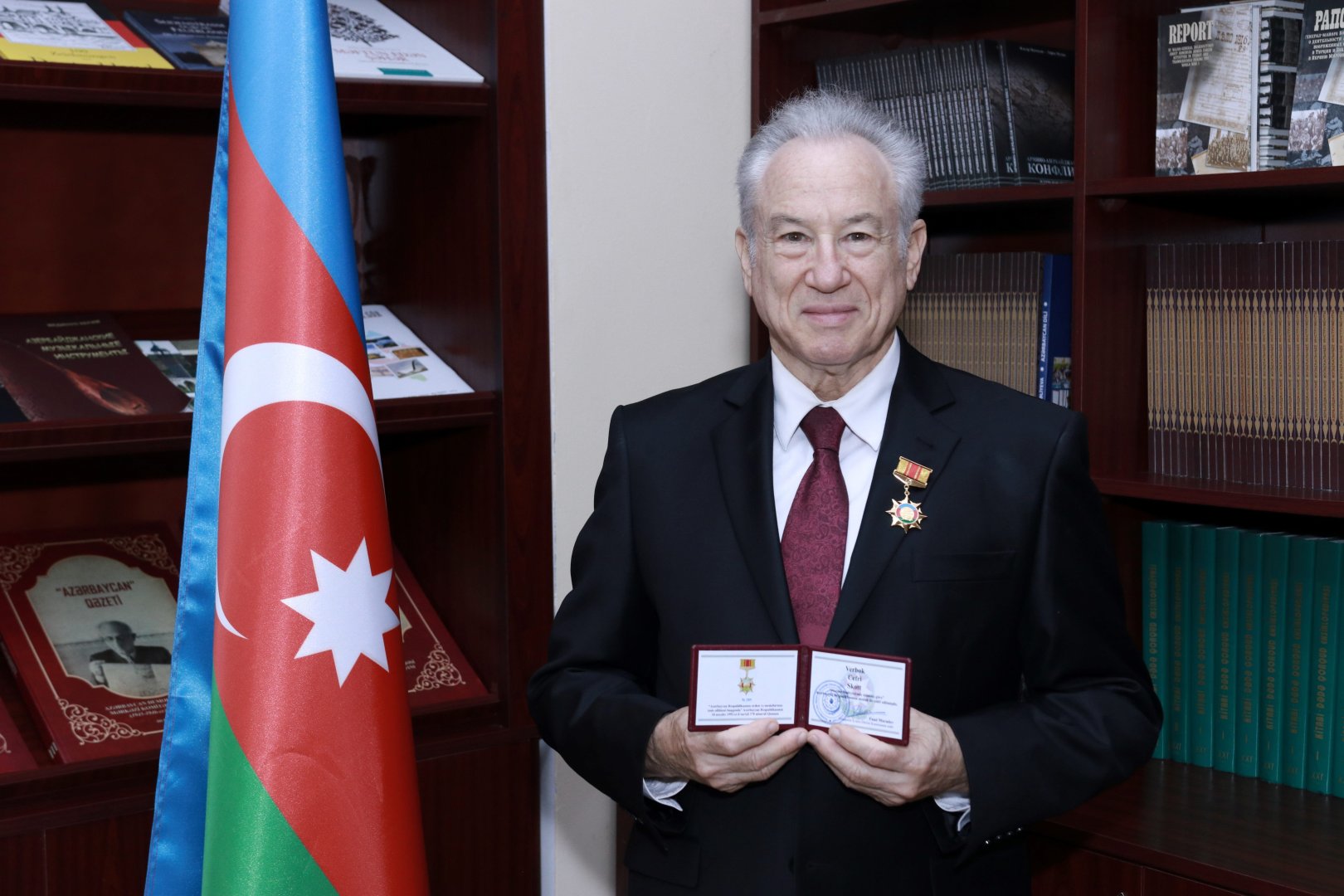 ABŞ-də yaşayan diaspor fəallarına medallar təqdim olunub (FOTO)