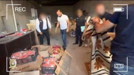Naxçıvanda istifadə müddəti bitmiş kolbasa və sosiska satışı ilə məşğul olan şəxs saxlanıldı (FOTO)
