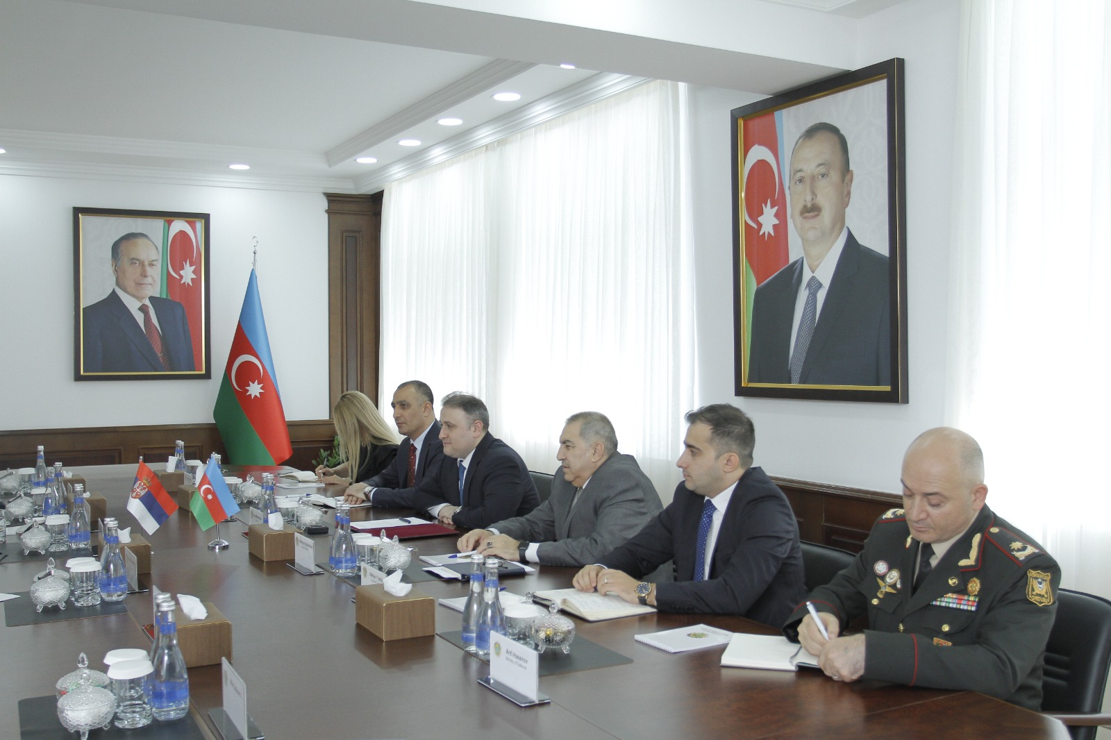 Azərbaycan və Serbiya əməkdaşlığın genişləndirilməsi ətrafında müzakirələr aparıb (FOTO)