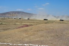 Baş Qərargah rəisi mühəndis bölmələrinin taktiki-xüsusi təlimini izləyib (FOTO)