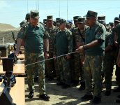 Baş Qərargah rəisi mühəndis bölmələrinin taktiki-xüsusi təlimini izləyib (FOTO)