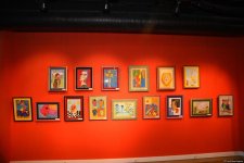 "Leonardo Art School Baku" tələbələrinin sərhədsiz fantaziyası - Bakıda keçirilən sərgidə parlaq rənglərin ardıcıllığı (FOTO)