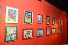 "Leonardo Art School Baku" tələbələrinin sərhədsiz fantaziyası - Bakıda keçirilən sərgidə parlaq rənglərin ardıcıllığı (FOTO)
