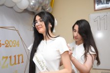 Qayğısız illərin "son zəng"i çalındı (FOTOREPORTAJ)