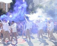 Qayğısız illərin "son zəng"i çalındı (FOTOREPORTAJ)