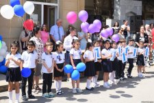 Qayğısız illərin "son zəng"i çalındı (FOTOREPORTAJ)