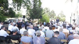 Xaçmazda növbəti səyyar qəbul Ləcət kəndində keçirilib (FOTO)