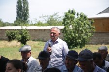 Xaçmazda növbəti səyyar qəbul Ləcət kəndində keçirilib (FOTO)