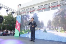 Xaçmazda Milli Qurtuluş Günü ilə əlaqədar möhtəşəm bayram konserti keçirilib (FOTO)