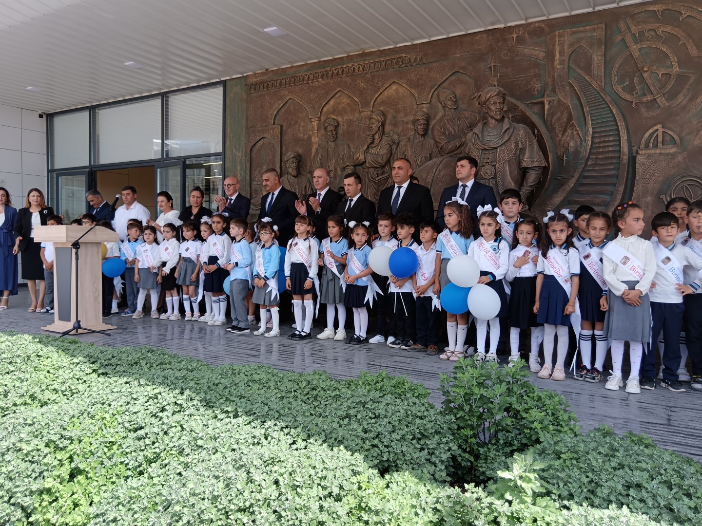 Azad Füzuli şəhərində 30 ildən sonra ilk "son zəng" (FOTO)