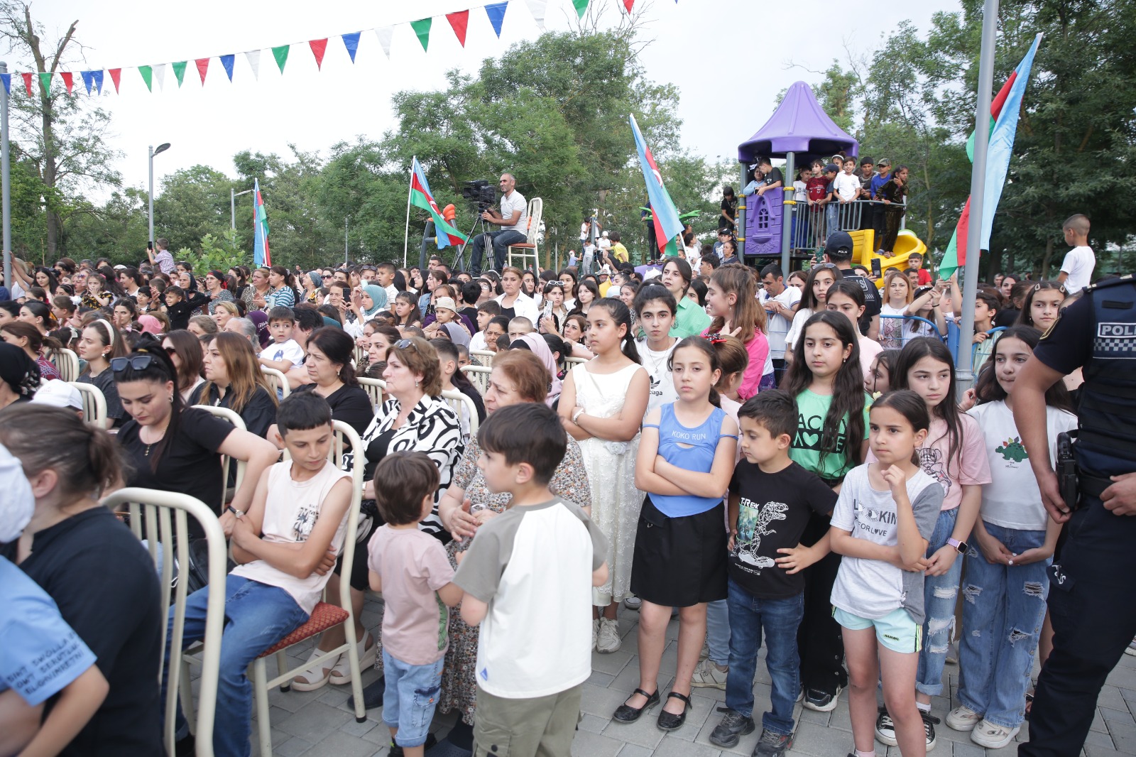 Xaçmazda Milli Qurtuluş Günü ilə əlaqədar möhtəşəm bayram konserti keçirilib (FOTO)