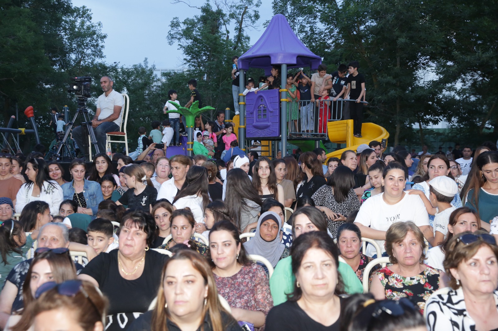 Xaçmazda Milli Qurtuluş Günü ilə əlaqədar möhtəşəm bayram konserti keçirilib (FOTO)