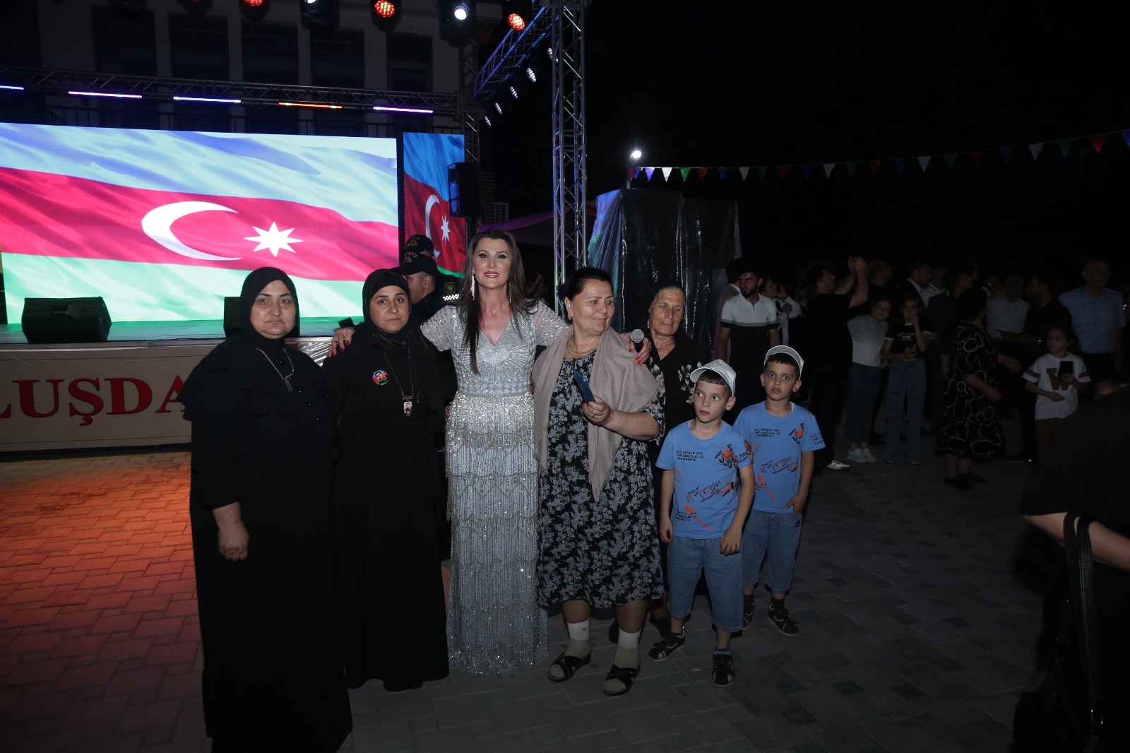 Xaçmazda Milli Qurtuluş Günü ilə əlaqədar möhtəşəm bayram konserti keçirilib (FOTO)
