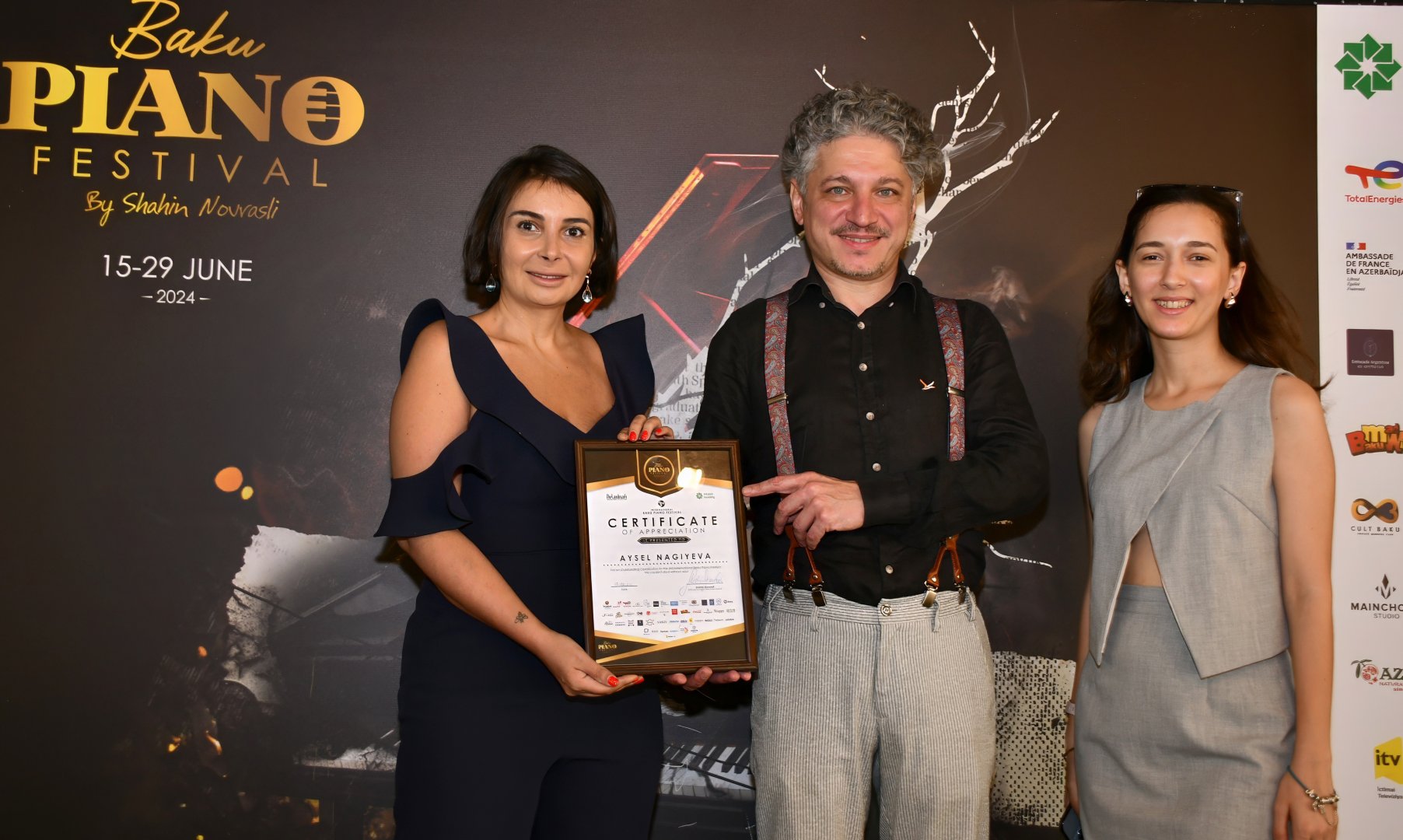 Bakı Landmark-da üçüncü Beynəlxalq Bakı Piano Festivalının mətbuat konfransı keçirilib (FOTO)