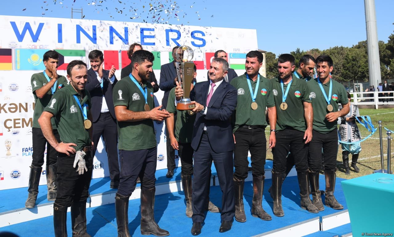 Azərbaycan millisi çövkən üzrə dünya çempionu olub (FOTO)